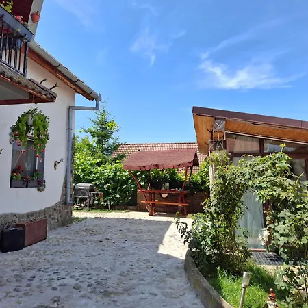 La Luiza Villa